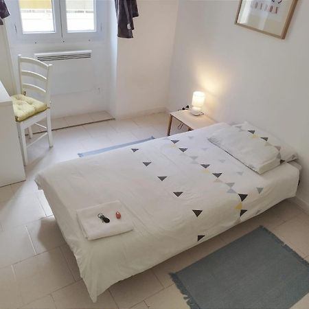 Private Room In Shared Apartment In The Center Of 니스 외부 사진